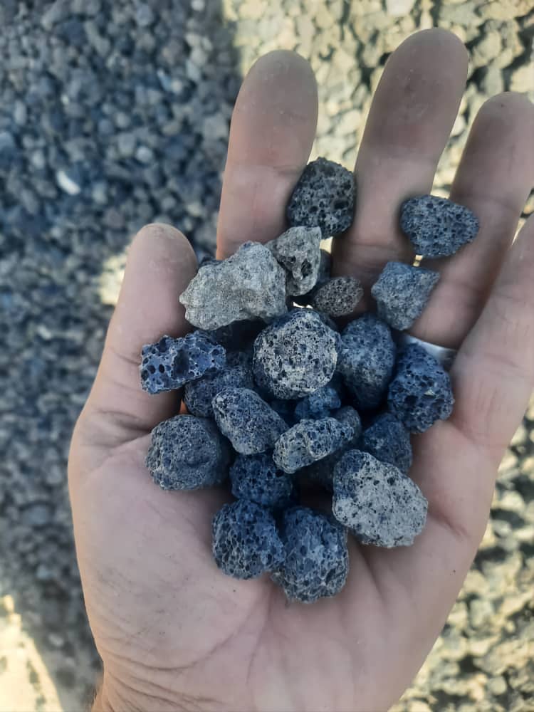 اندازه دانه‌ بندی و مش‌ بندی پوکه معدنی