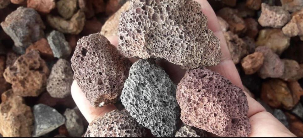 انواع پوکه معدنی ساختمانی